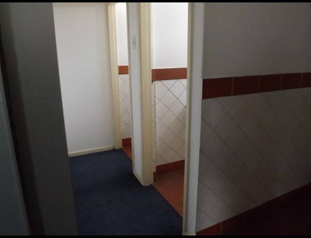 194M² OFFICE FOR SALE IN BULWER
